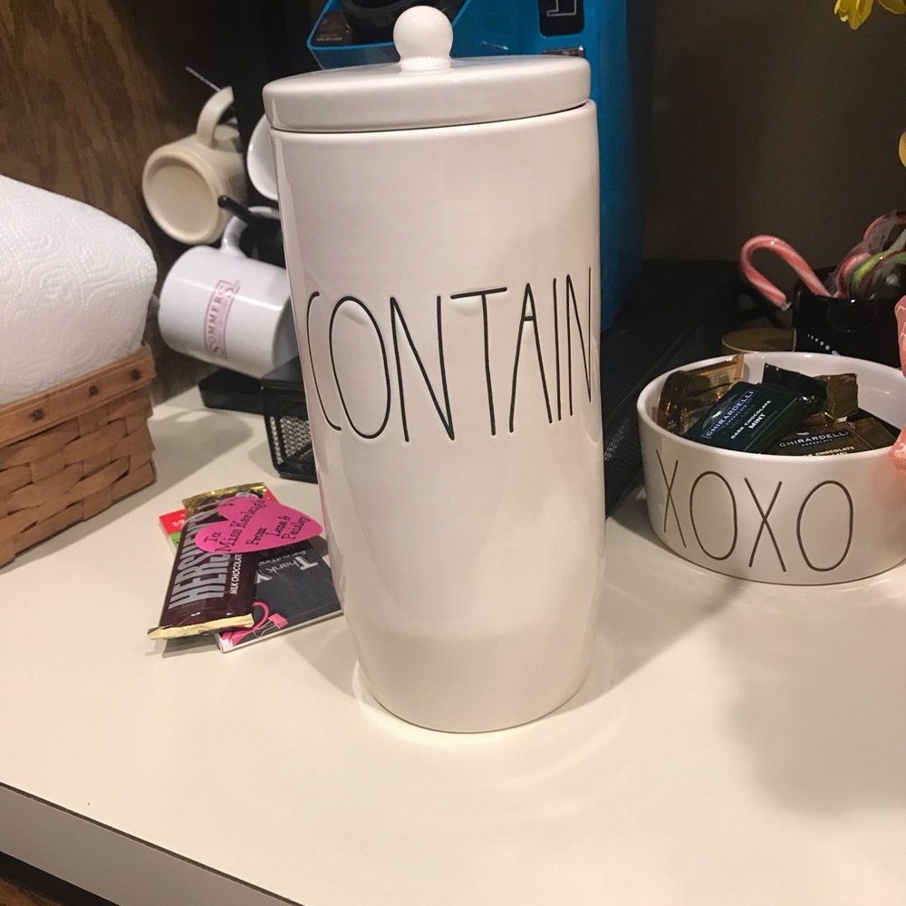 Rae Dunn Contain canister